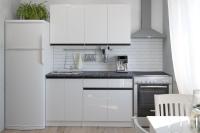 Кухонный гарнитур Лотос медиум 2 1400мм, цвет Белый глянец, ширина 140 см, модульная, со столешницей, прямой, с выдвижными ящиками, с полками