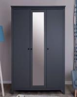 Шкаф распашной САГА трехдверный Серый с зеркалом, ширина 132 см, с полками и штангой, трехстворчатый